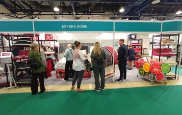 A new collection of blankets from the Espera textile factory was presented in the Textile&Home salon