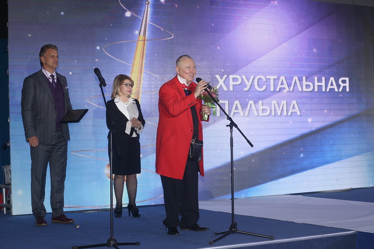 THE NATIONAL INDUSTRY PRIZE AWARDING CEREMONY “GOLDEN SPINDLE-2017” WAS SOLEMNLY HELD IN EXPOCENTRE WITHIN THE FRAMEWORK OF THE “RUSSIAN TEXTILE WEEK” AND THE “INTERFABRIC” EXHIBITION
